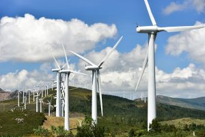 Onshore-wind-farm-300x200.jpg